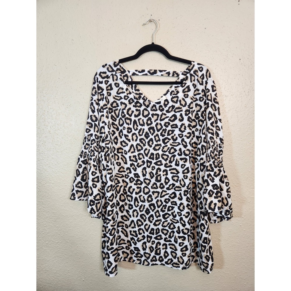 Como Blu Womens 3X Leopard Print V-Neck Blouse Smocked Bell Sleeve Top